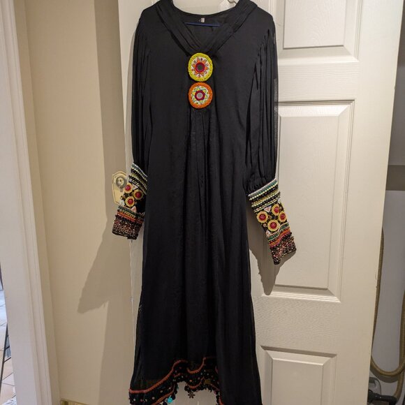Black Maxi Dress with details colourful embroidery - Picture 1 of 7